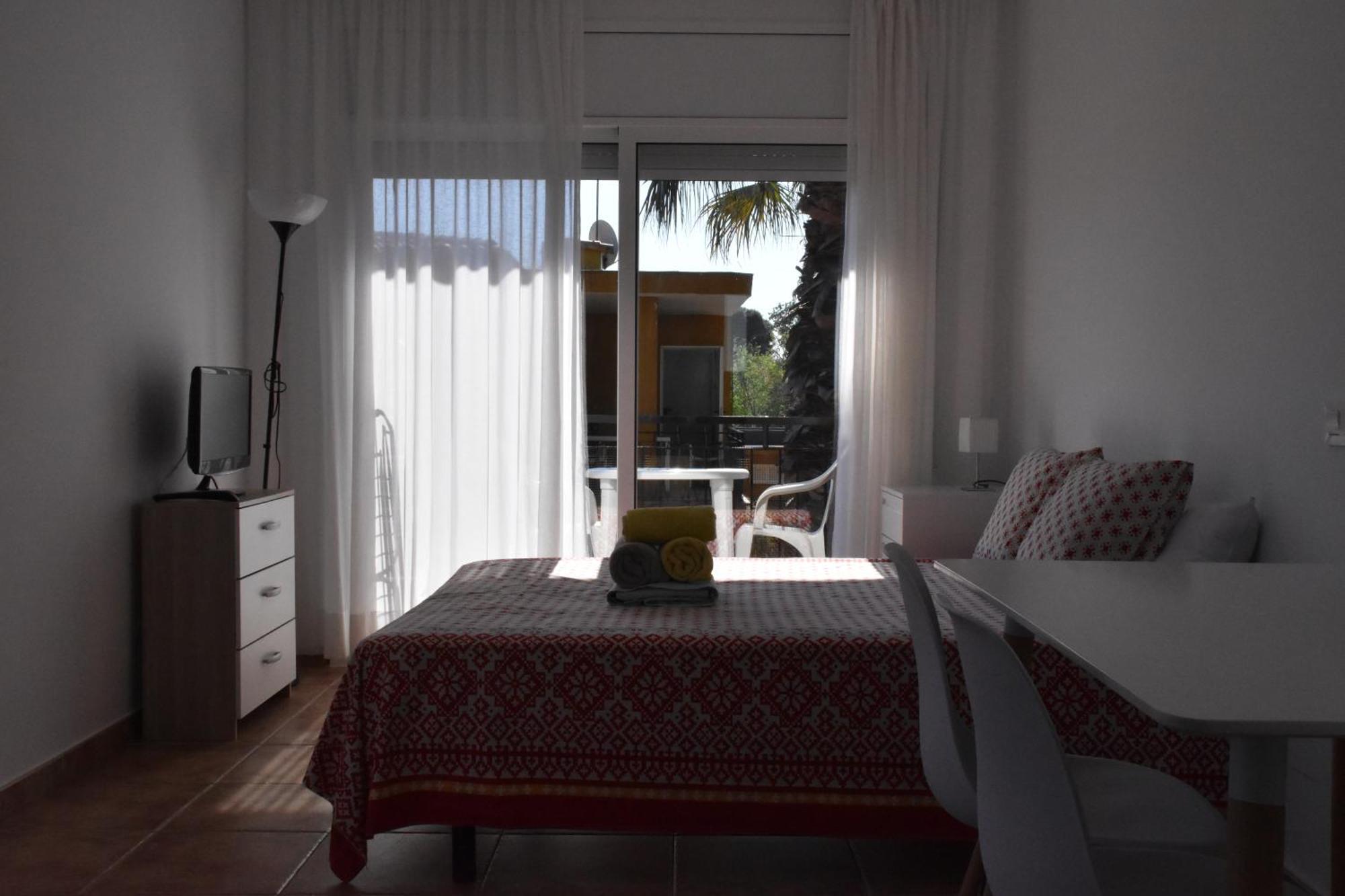 Apartamentos Les Palmeres Кастел Пладжа де Аро Екстериор снимка